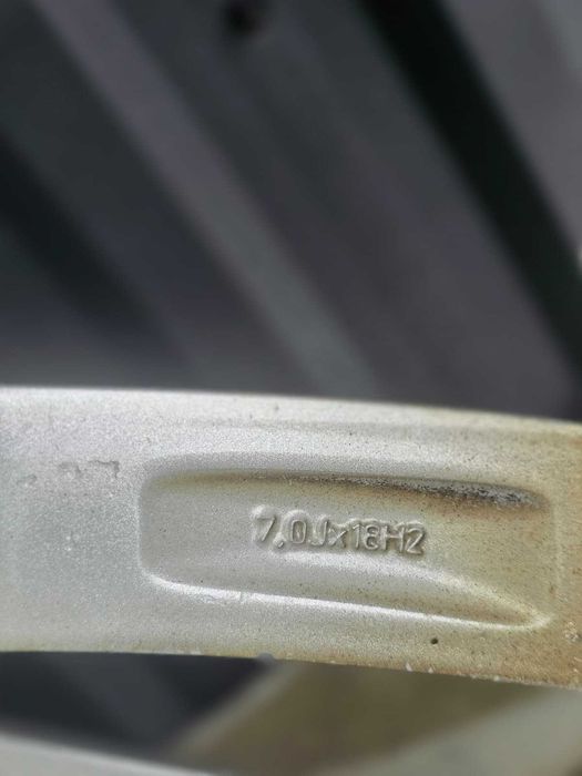 Jante Cu Cauciucuri 225/60R18 Dot 2625 Renault