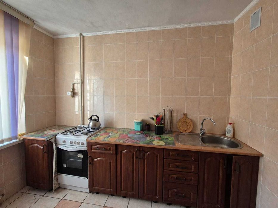 Продам 3 комн квартиру у/планир.