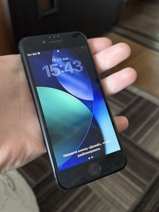 Продам айфон се