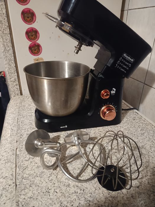 Robot de bucătărie cu bol