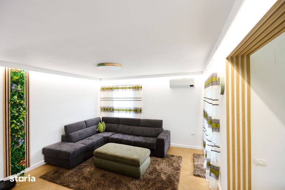 Casa 5 camere, 3 bai-Strada Morii Stefanesti-Arges