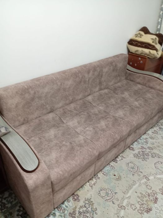 Мягкая мебель. Диван