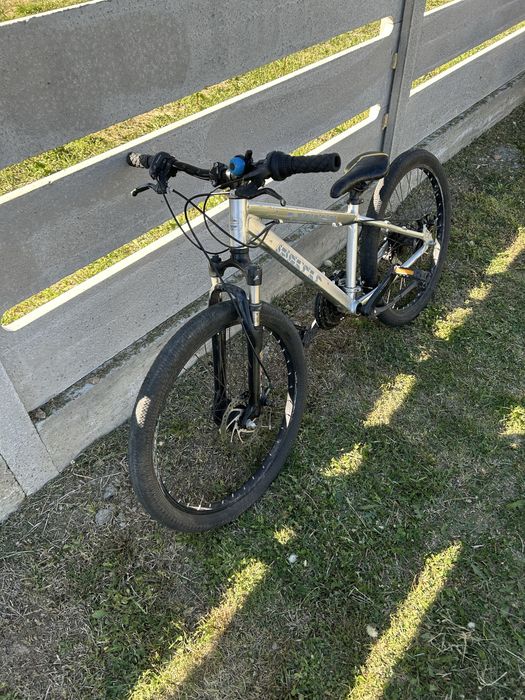 Bicicleta de vanzare