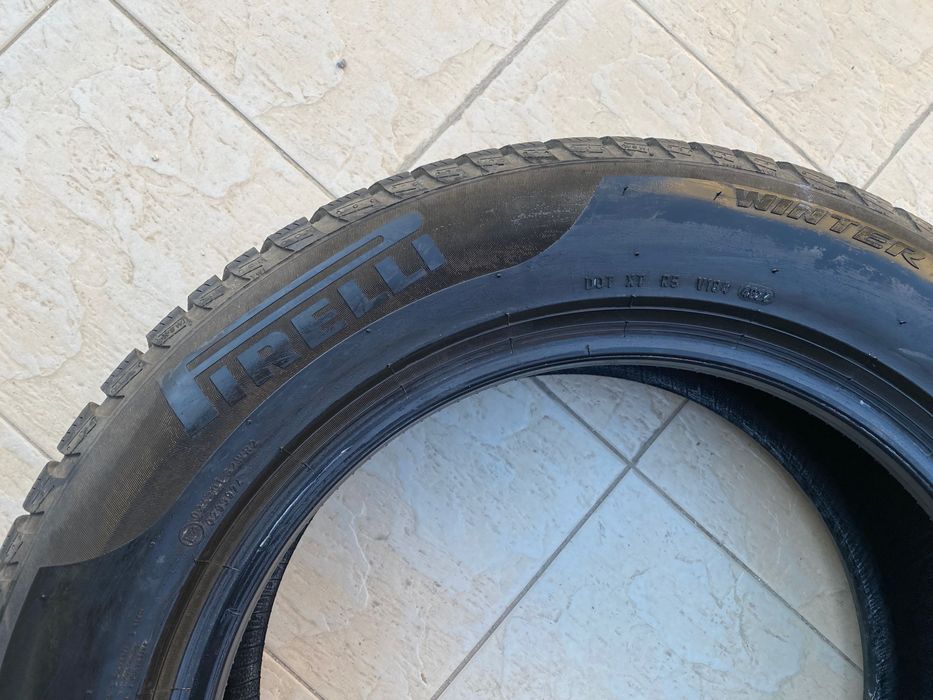 Гуми зимни гума  225/60/18” PIRELLI SOTTOZERO 3