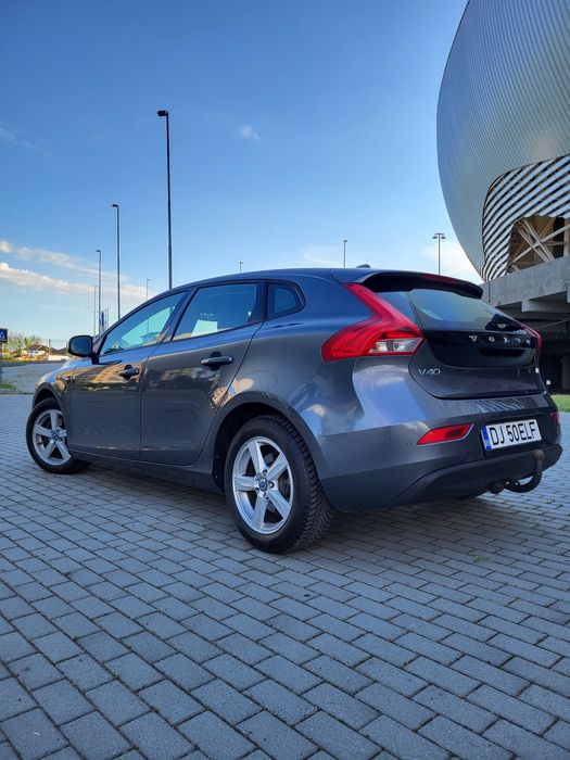 VOLVO V40 2013 — imagine 3
