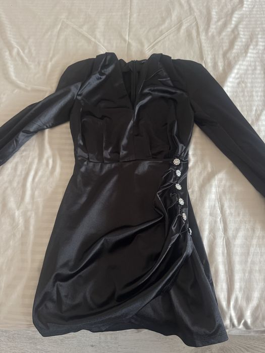 Разпродажба на чисто нови дрехи от Zara. Разреми:С/M/L
