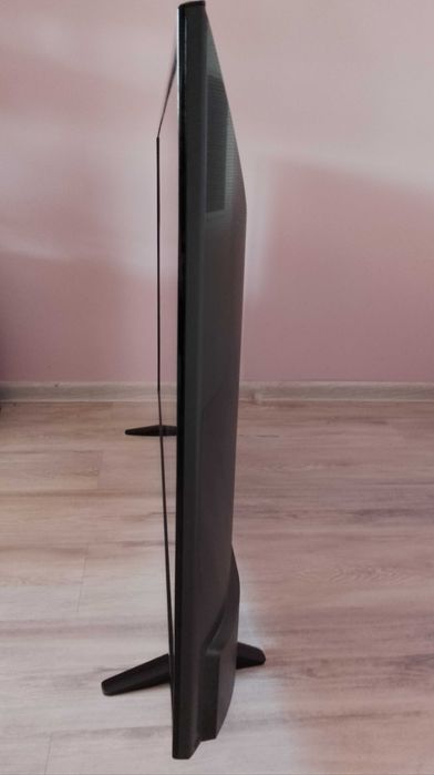 Телевизор LG 49 инча/124 см.