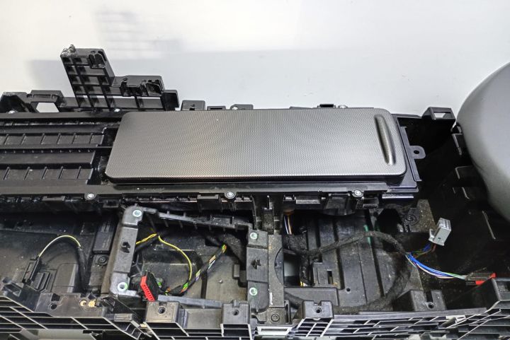 Cotiera consola centrala  105439187C Land Rover Range Rover Sport a 2