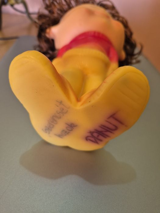 Strengar roscat Aradeanca