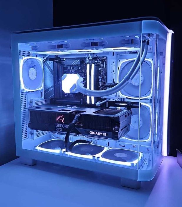 Unitate Gaming cu Ryzen 7 5800x , 16 gb ram  - rtx 5060 de 8 gb ddr7