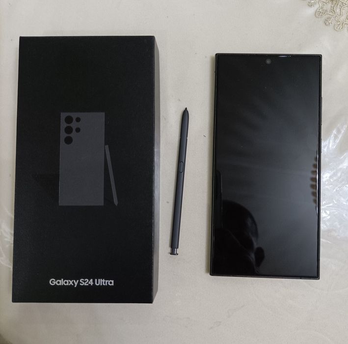 Galaxy's 24 Ultra 256 gd Blask
