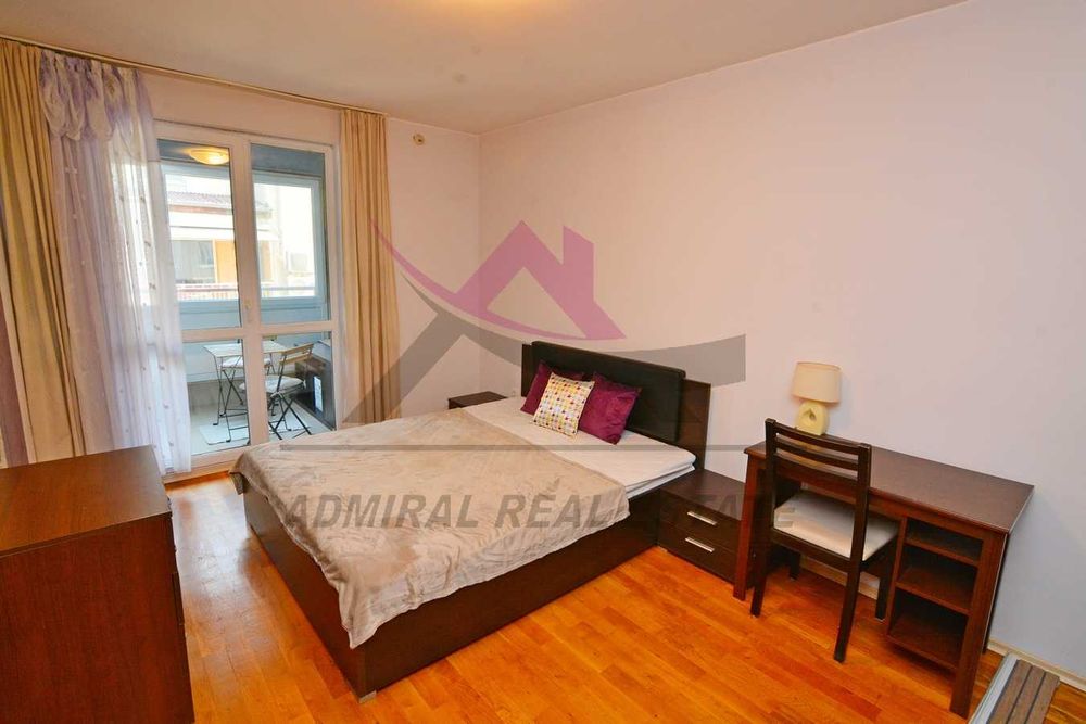 Дава се под наем Двустаен апартамент в Варна, Цветен квартал - 63 кв.м за 550 € - Снимка #2