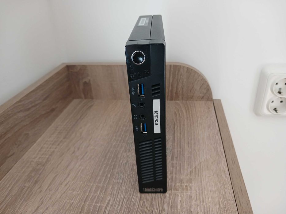 Мини компютър Lenovo ThinkCentre M92p mini pc
