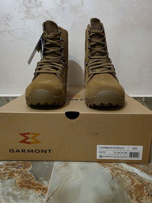 Bocanci militari GARMONT T8 EVO EXTREME + LOWA Z8