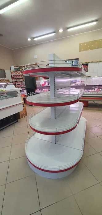 ПРОМО! Островен стелаж със заоблени рафтове