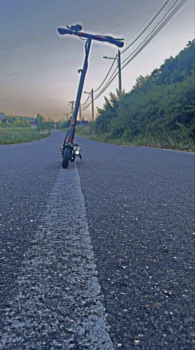 Vând sau schimb cu cross 125 Trotineta motus 8.5 lite pro 45km/h