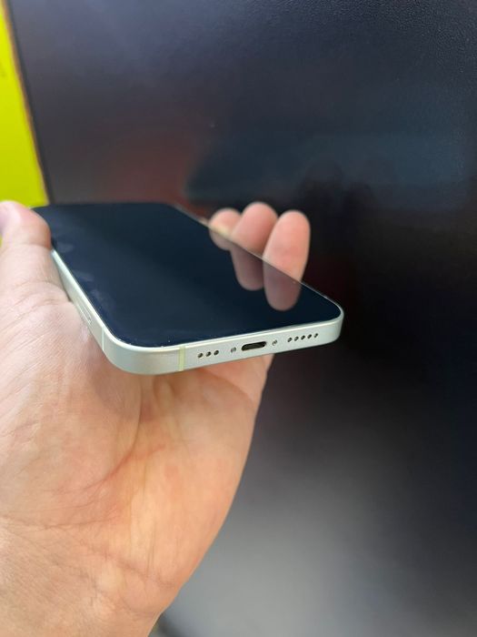 Продам телефон  срочно