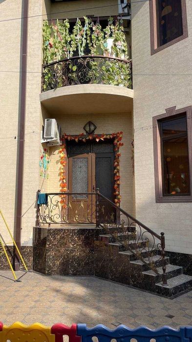 2 каватли 5хонали богча сотилади