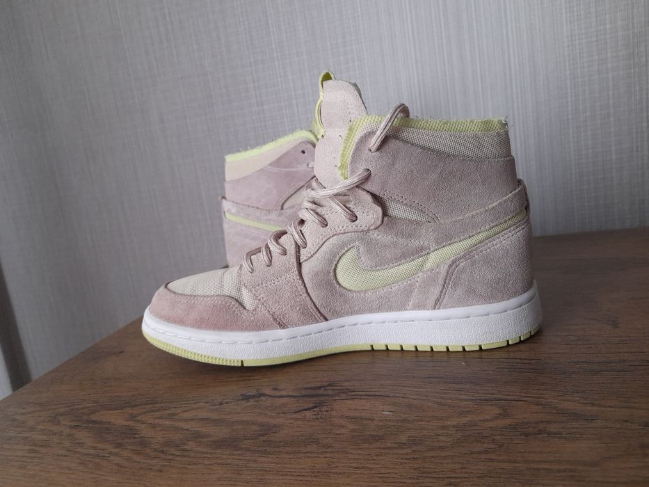 Jordan 1 Retro кецове 37.5 номер.