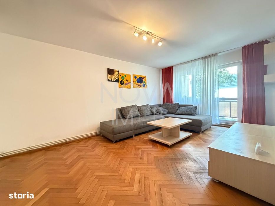 Apartament 3 camere,  Str. Constantin Noica