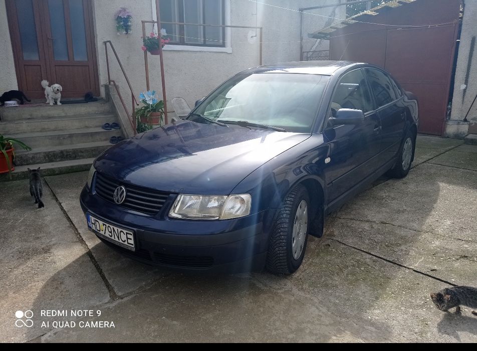 Vând Volkswagen passat b5