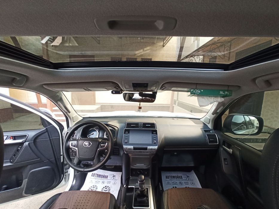 Toyota Land Cruiser 150