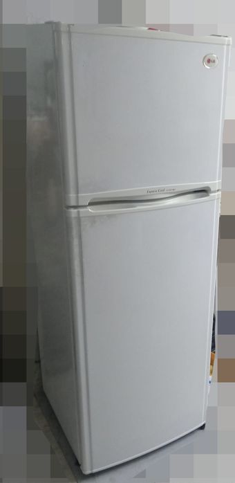 Срочно продам рабочий холодильник