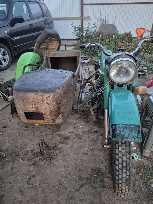 Продам мотоцикл Урал