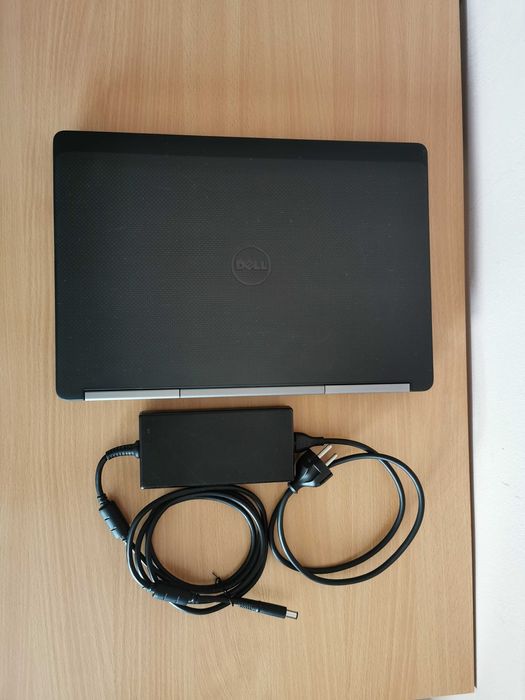 Dell Precision 7520, 15.6" 1920x1080, i7-6820HQ
