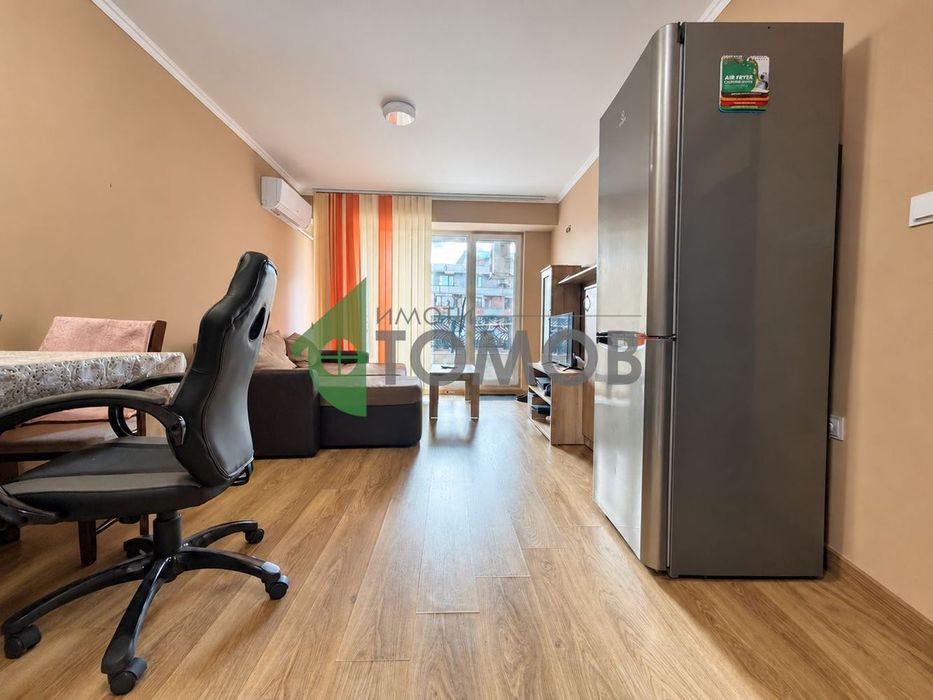 Дава се под наем Двустаен апартамент в Стара Загора, Била - 68 кв.м за 400 € - Снимка #1