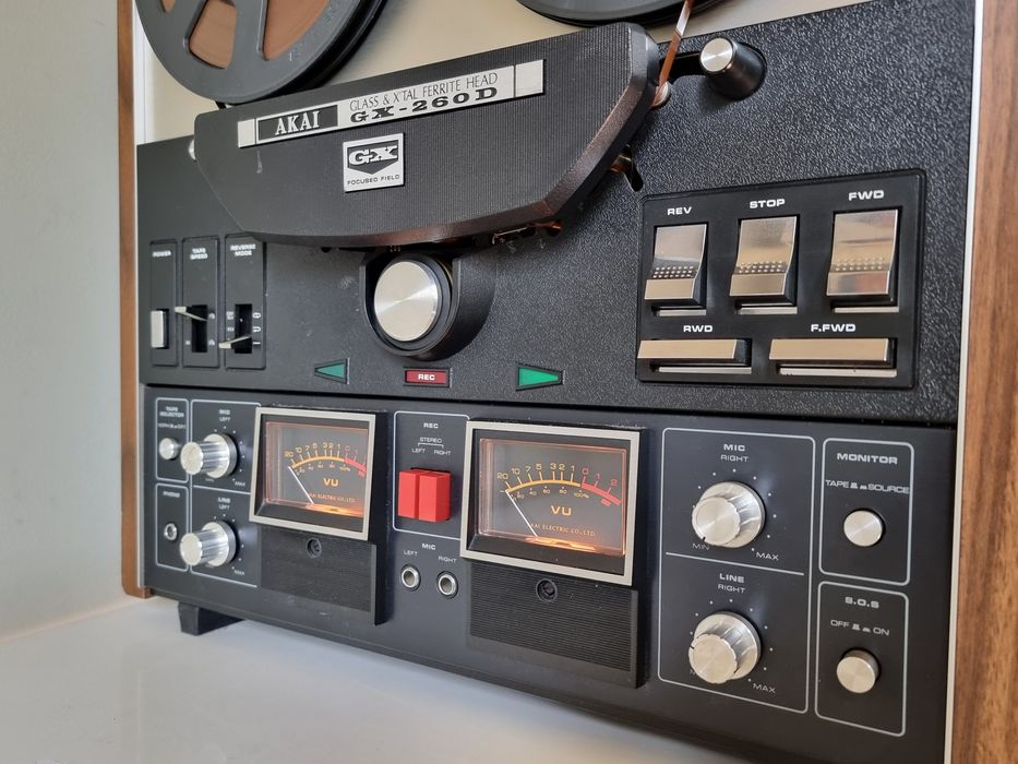 AKAI GX- 260 D ролков магнетофон
