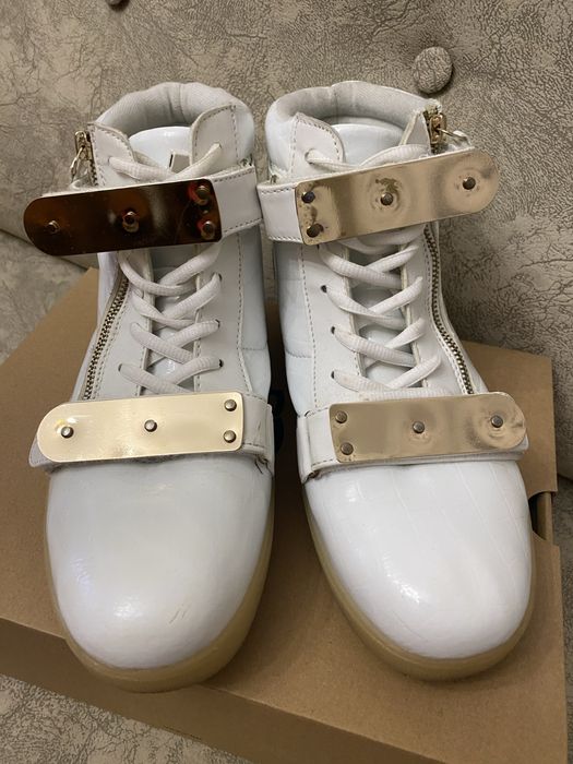 Кроссовки высокие HONERKICKS белые оригинал