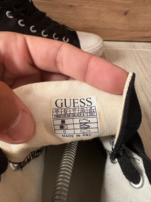 Кецове GUESS 44 номер