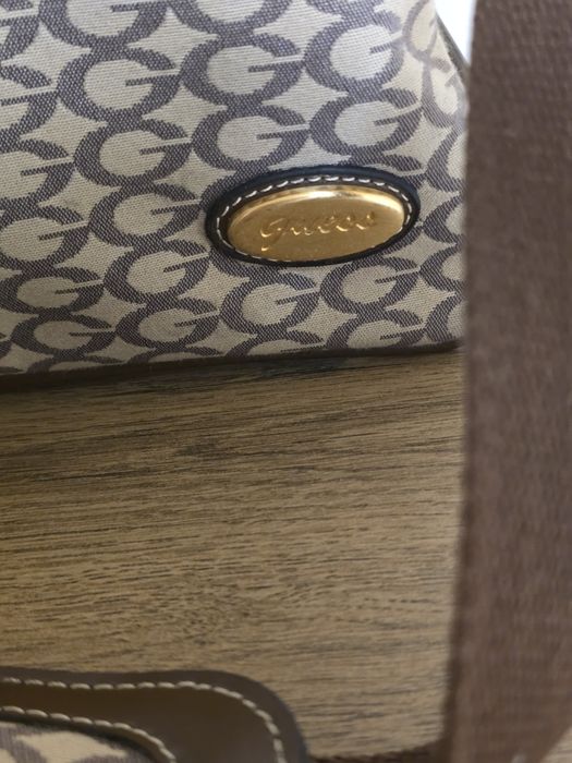 Guess оригинална чанта за през рамо