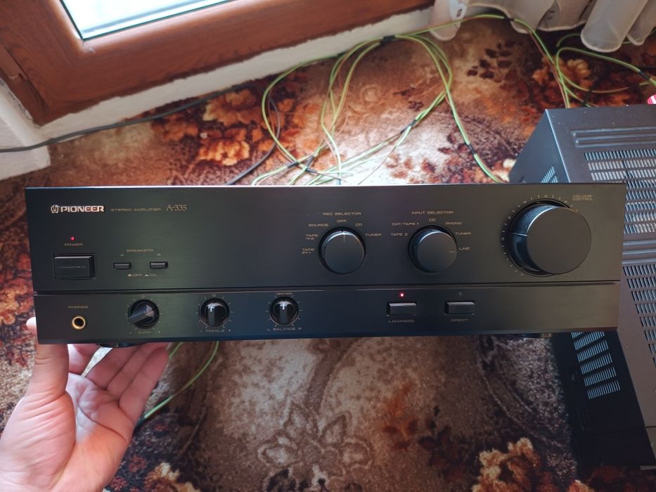 Pioneer A 335 усилвател