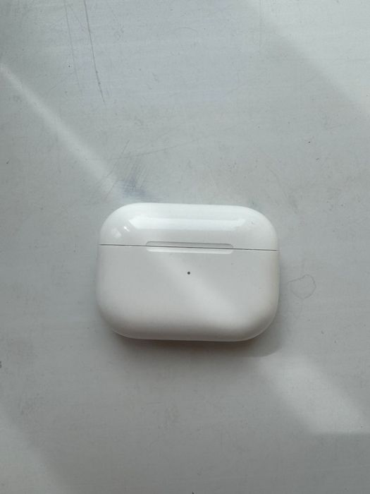 Продам Airpods pro 1в