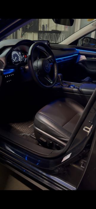 Montez Lumini Ambientale Universale sau Dedicate