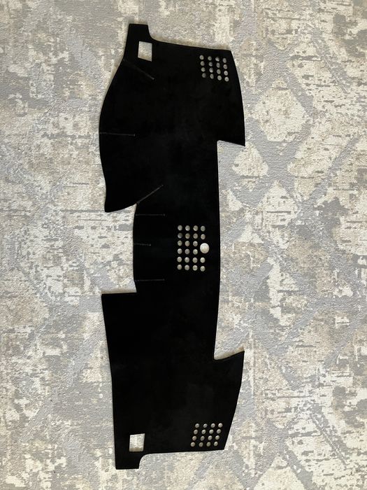 Накидка на панель Камри 50