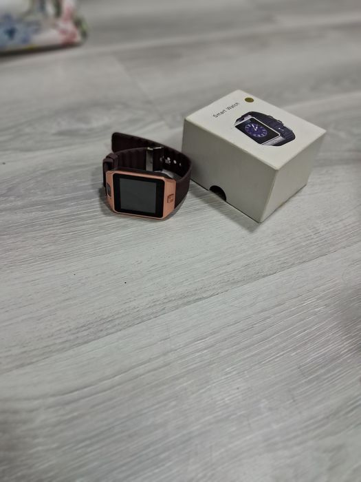 Продаю часы блютуз