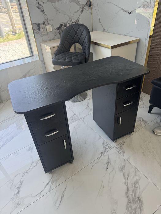 Срочно! Офисный стол!