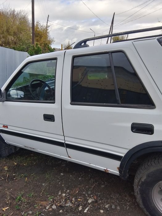 Продам либо обменяю фронтера а