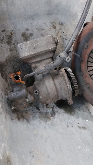 Запчасти на Хундай HD170