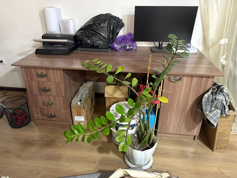 Продам офисную мебель