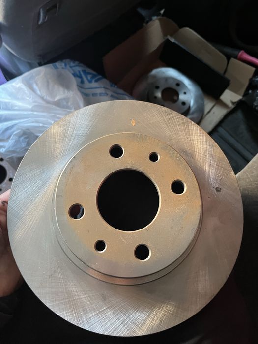 Продам тормозные диски 2110 НОВЫЕ!!