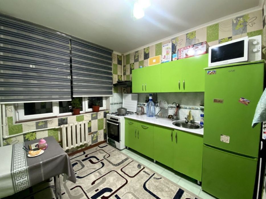 Продаётся 2/5/10 Лисунова 4