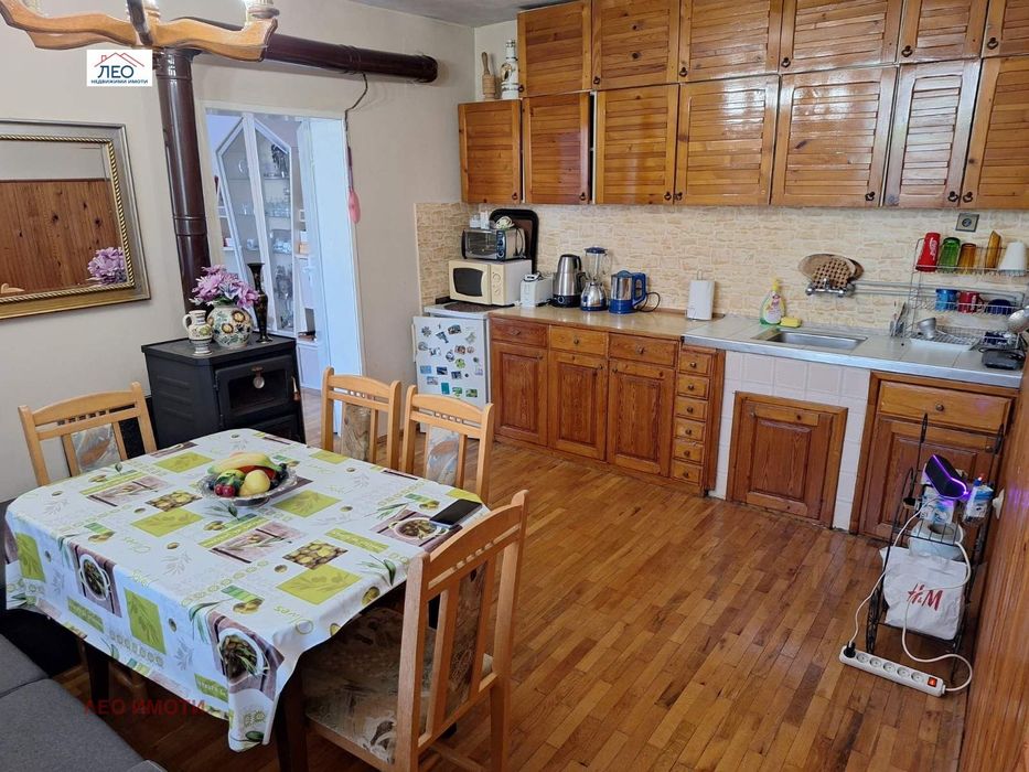 Продава се Къща в Севлиево - 150 кв.м за 956 €/кв.м - Снимка #11