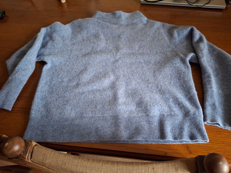 Пуловер кашемир 100%, 46 размер, очень хороший.