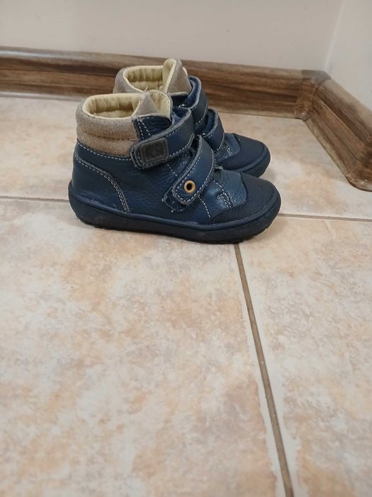 Зимни боти колев и колев