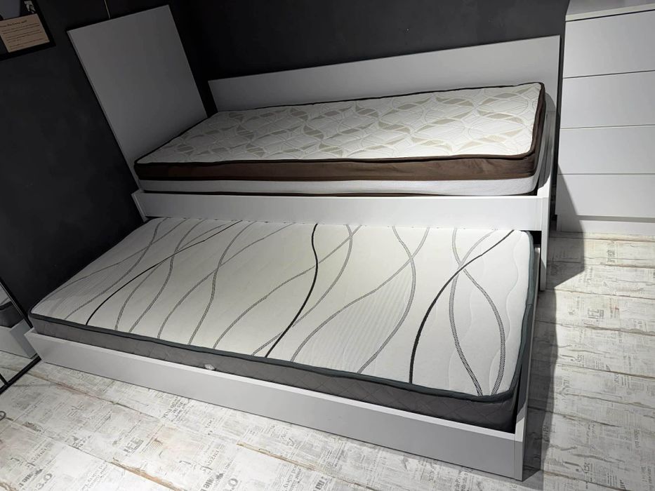 Легло сандвич с два двулицови матрака