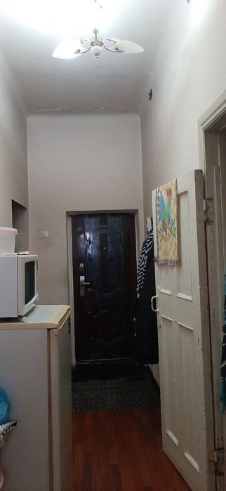 3 xonali  dom sotiladi